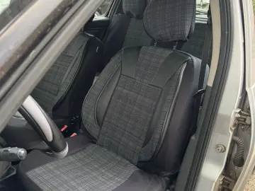 Dacia Sandero – 2008