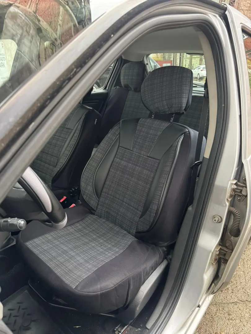 Dacia Sandero – 2008