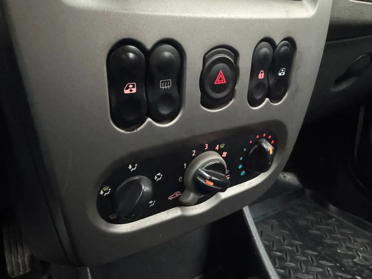 Dacia Sandero – 2008