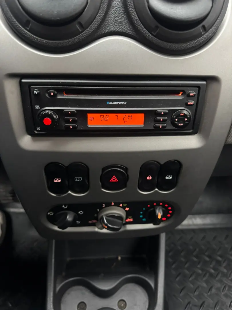 Dacia Sandero – 2008