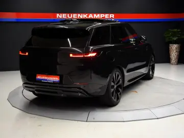 Range Rover Sport D350 Autobiography SV Bespoke