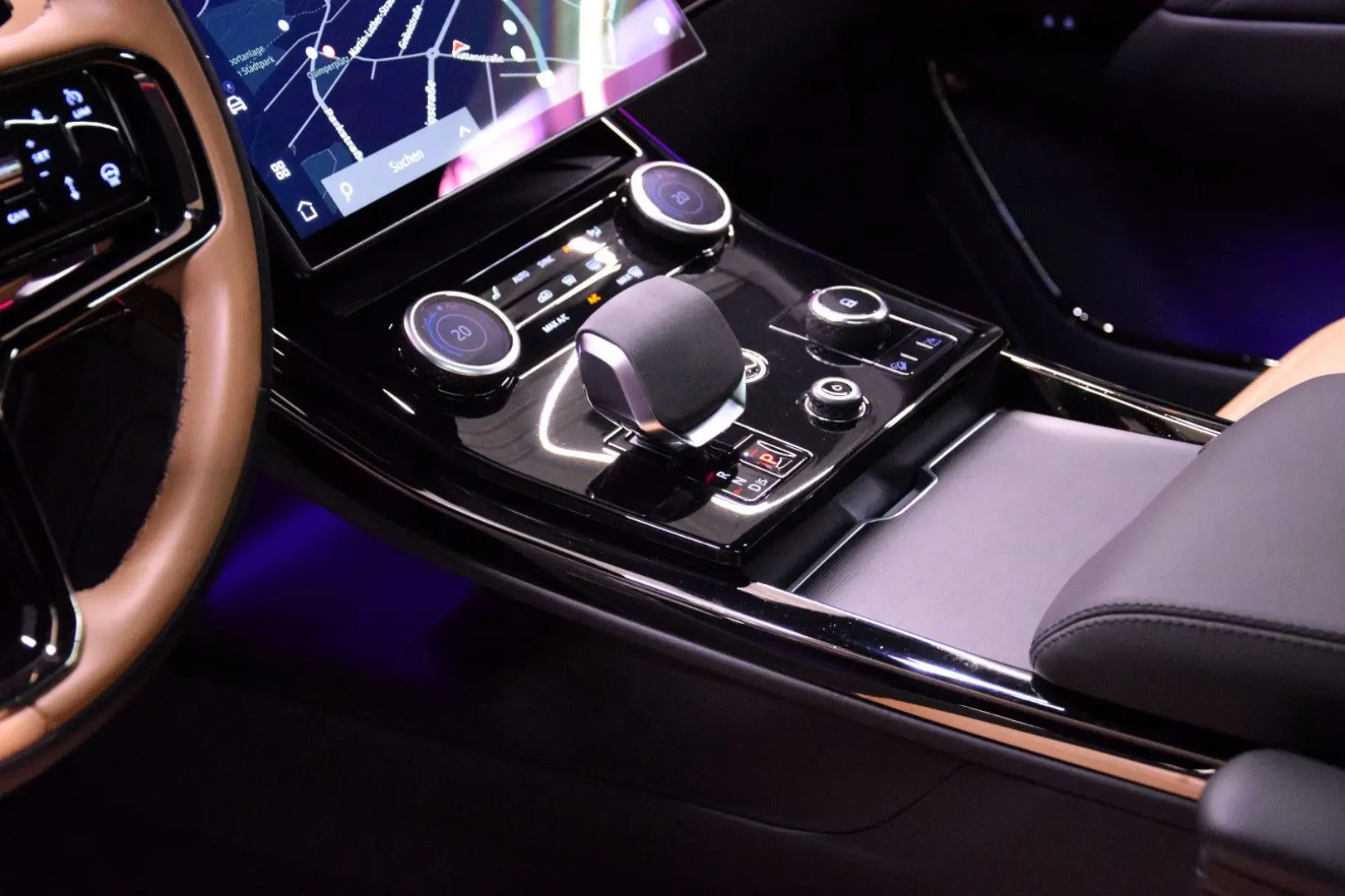 Range Rover Sport D350 Autobiography SV Bespoke