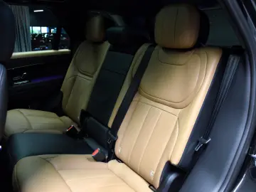 Range Rover Sport D350 Autobiography SV Bespoke