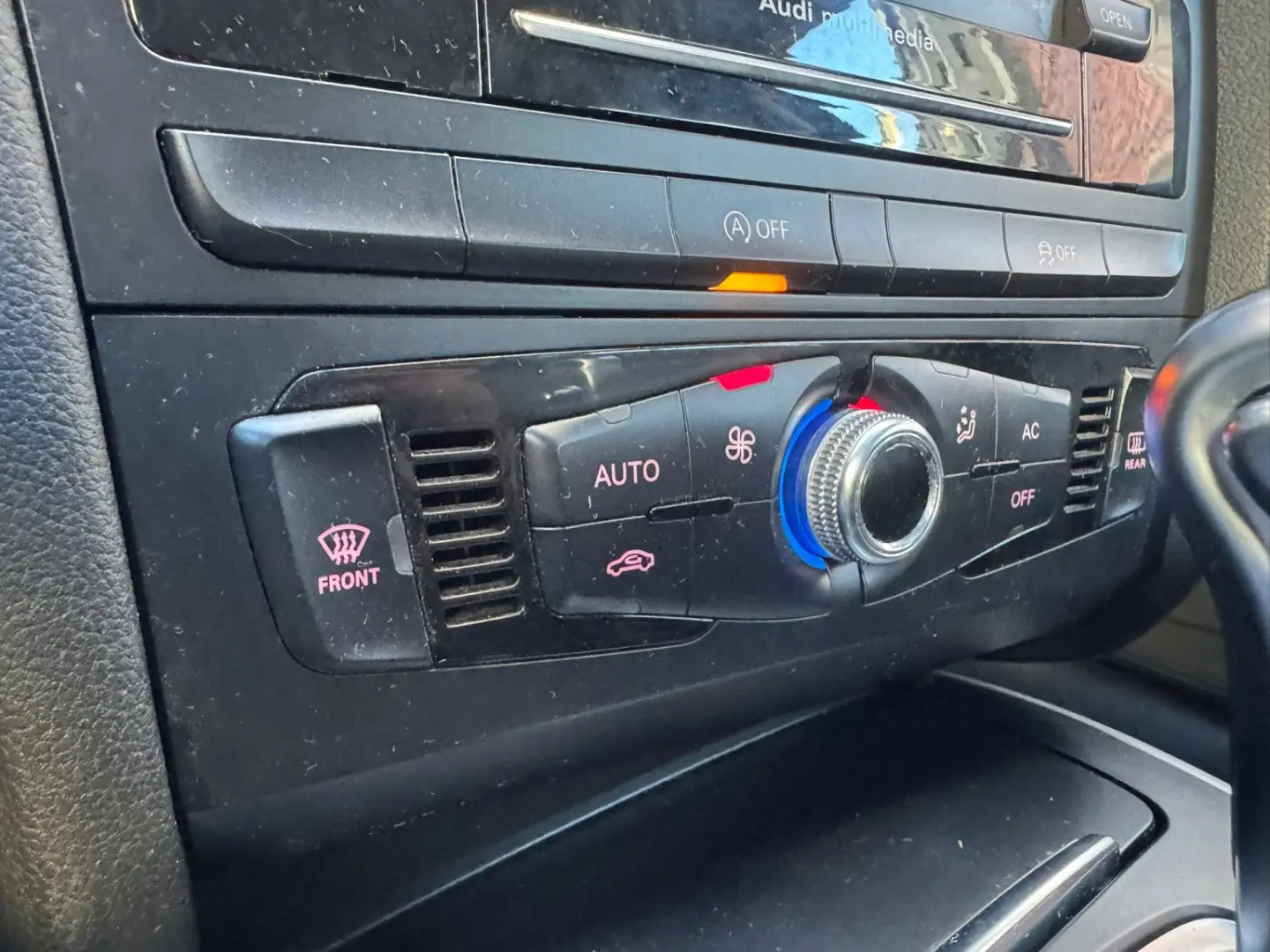 Audi A4  – 2012 – 1.8 benzina – cutie automata