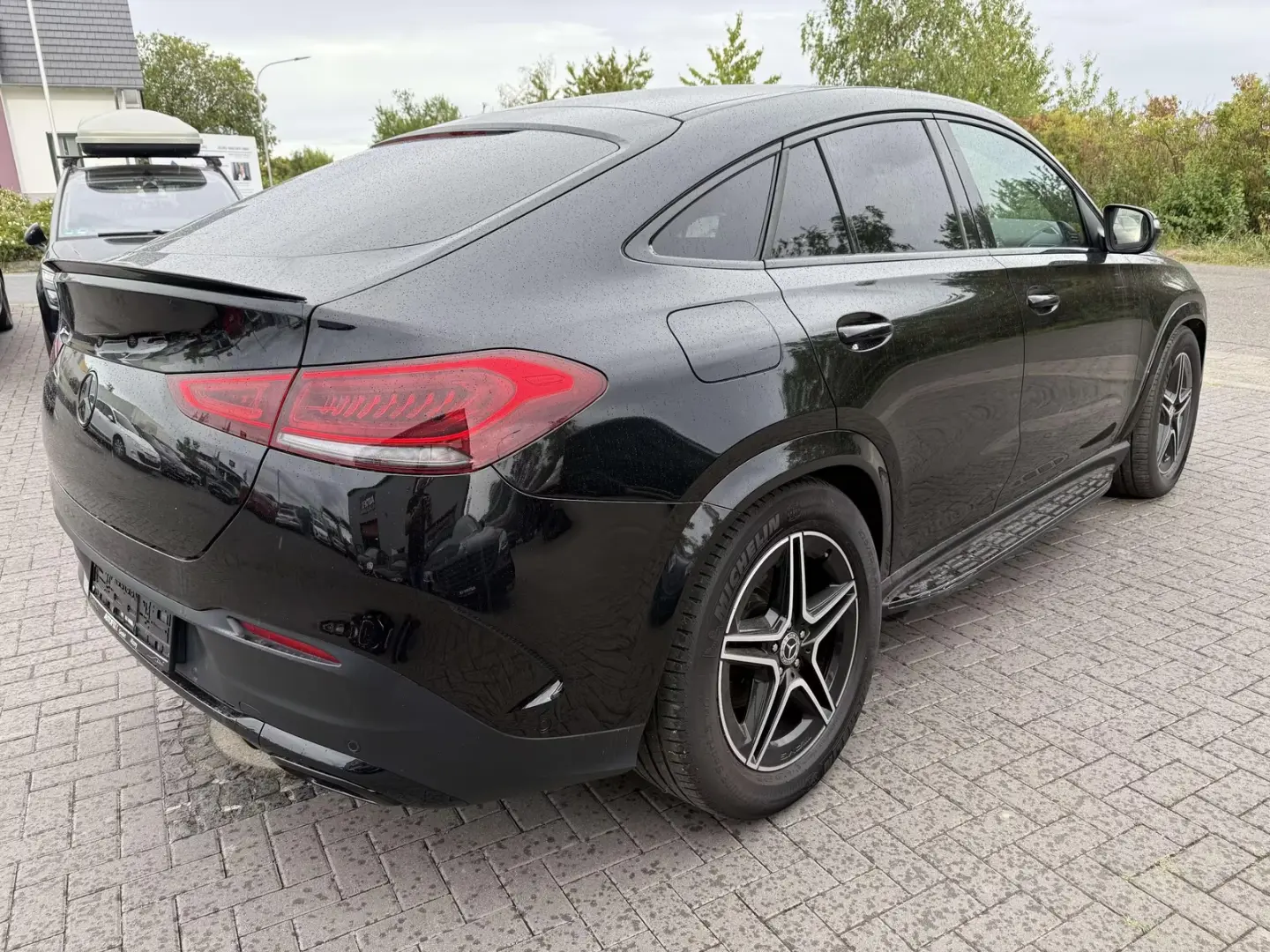 MERCEDES BENZ GLE 300d - AMG-Line - 4Matic