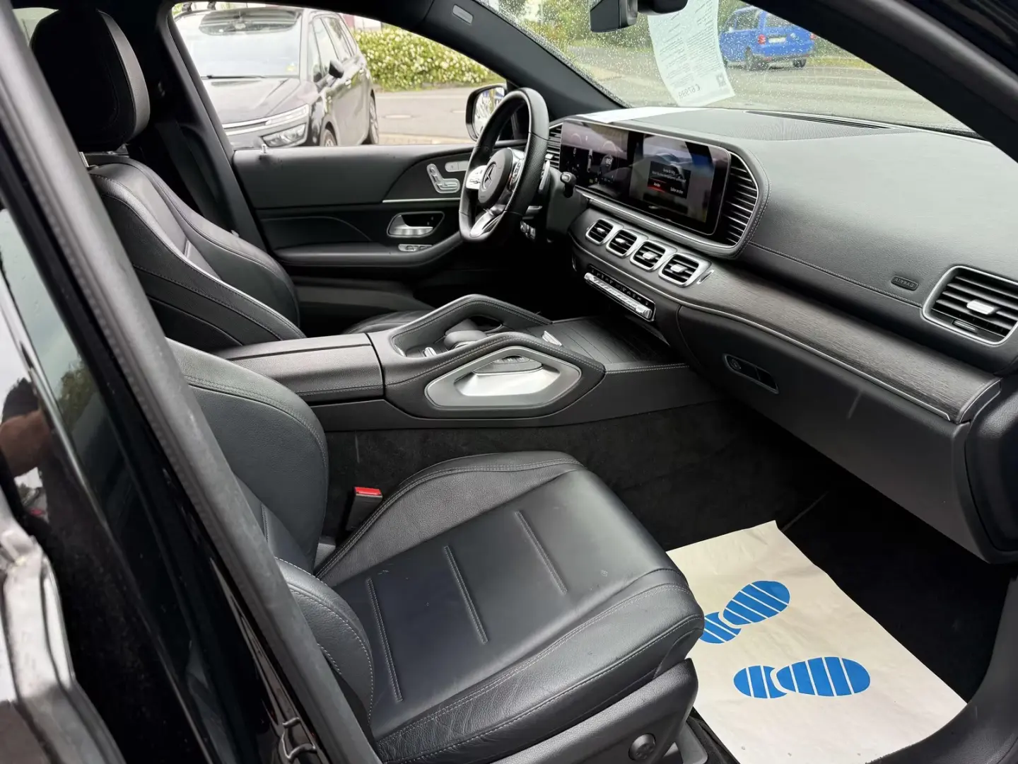 MERCEDES BENZ GLE 300d - AMG-Line - 4Matic