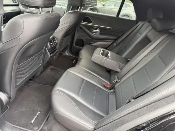 MERCEDES BENZ GLE 300d - AMG-Line - 4Matic