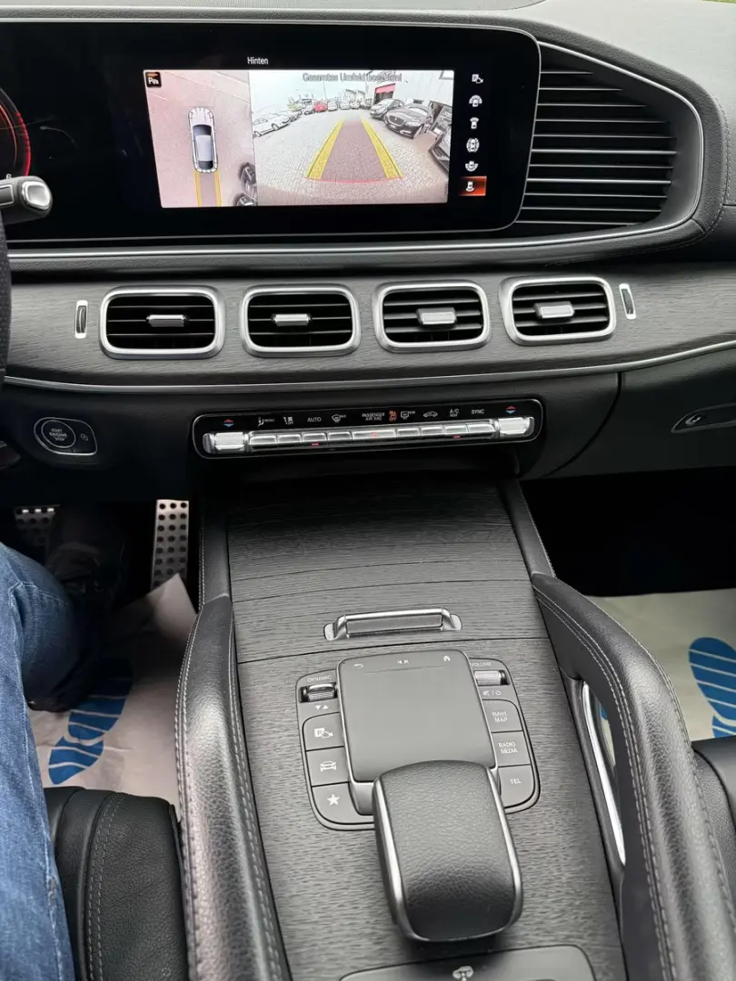 MERCEDES BENZ GLE 300d - AMG-Line - 4Matic