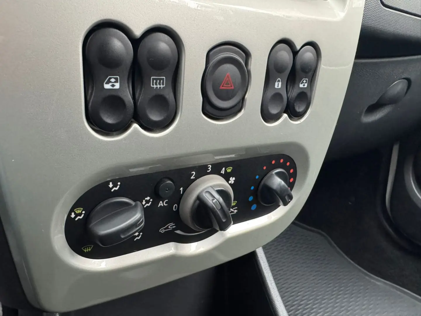 Dacia Sandero – 2010 – 1.2 benzina Mpi