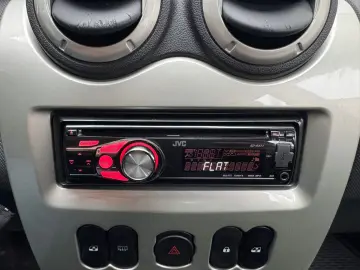 Dacia Sandero – 2010 – 1.2 benzina Mpi