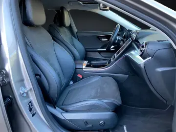 Mercedes Benz C 180 AMG