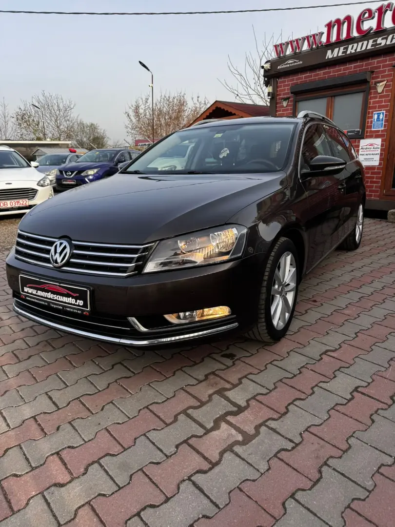 Volkswagen Passat 2012 1.4L Benzină