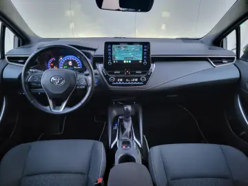 TOYOTA COROLLA 2.0 hibrid