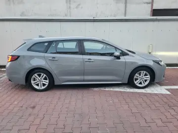 TOYOTA COROLLA 2.0 hibrid