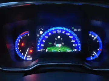 TOYOTA COROLLA 2.0 hibrid