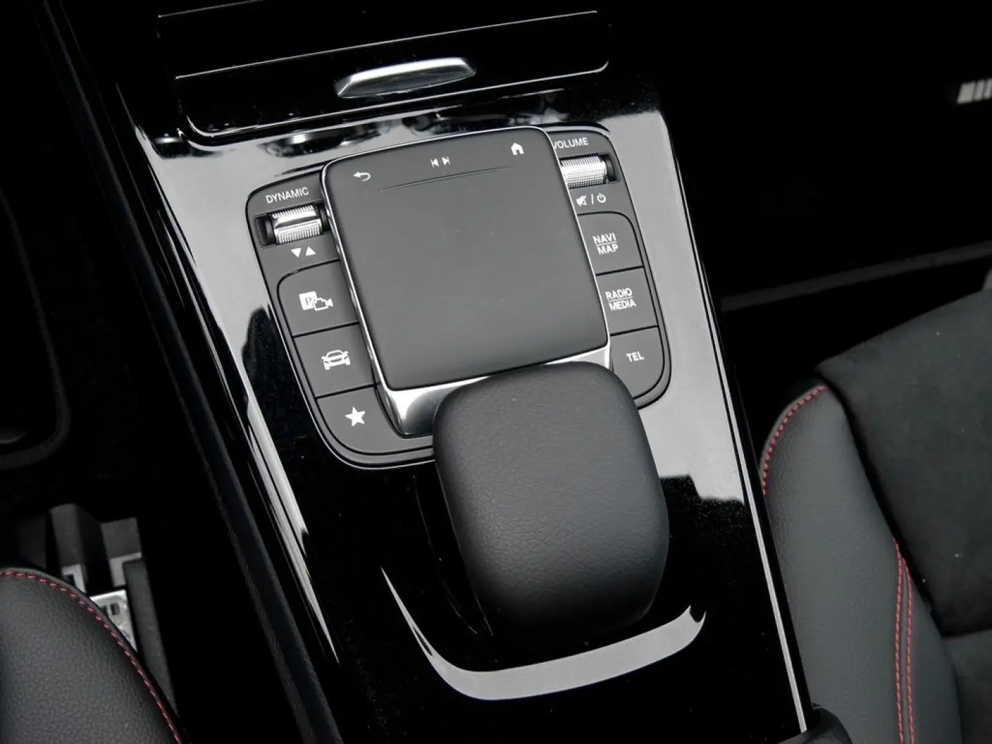 CLA 250 Coupé AMG MBEAMLED NIGHT PANO MEMORY