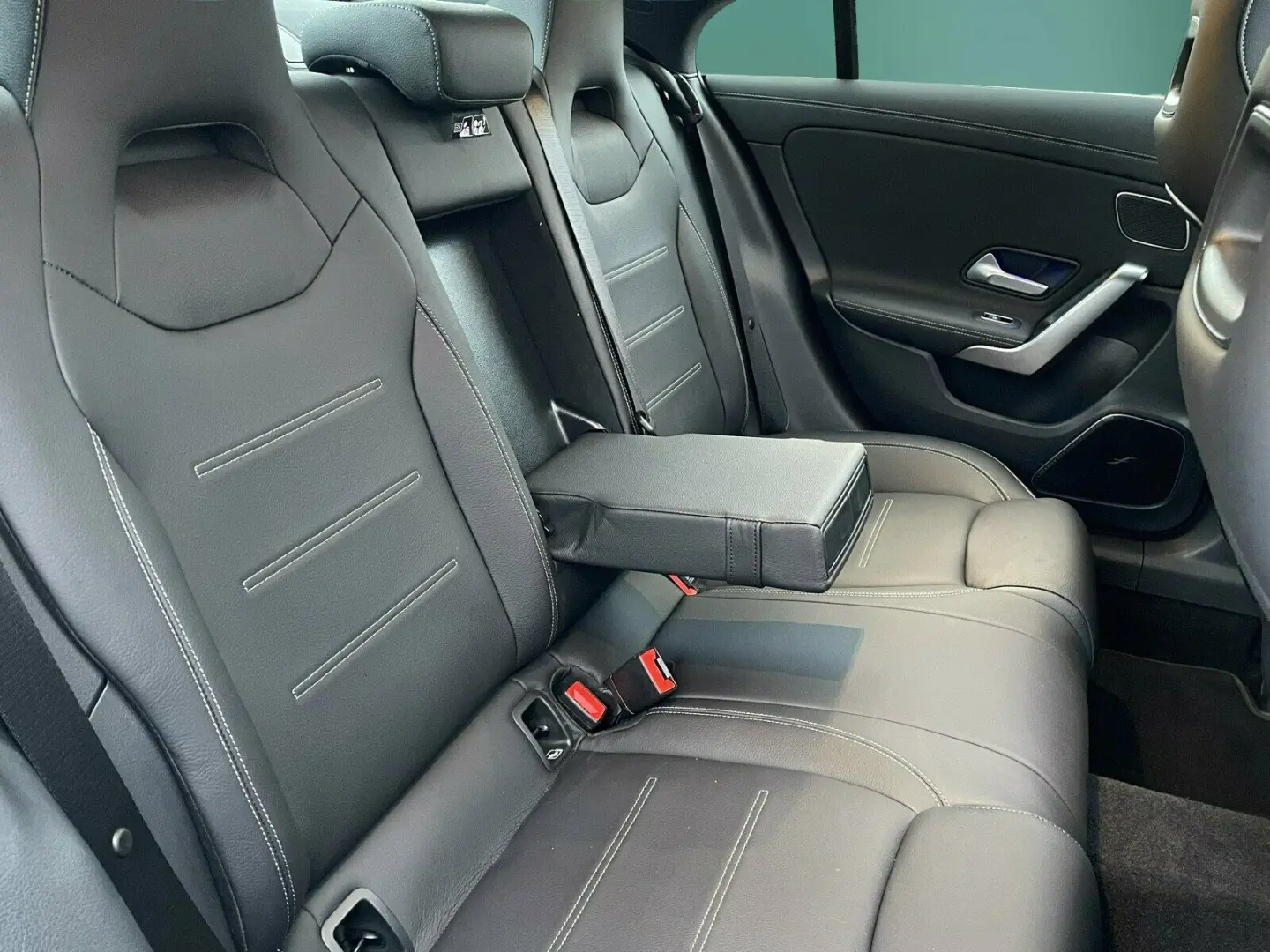 CLA 250 e Coupé AMG PANO HUD 360 MLED BURM LEDER