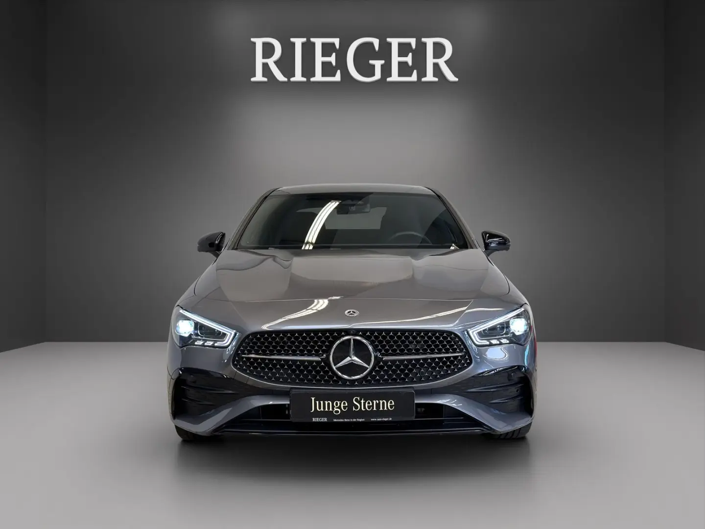 CLA 250 e AMG Pano HUD NIGHT Multibeam  MEMORY