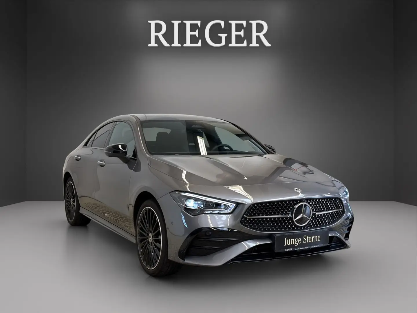 CLA 250 e AMG Pano HUD NIGHT Multibeam  MEMORY