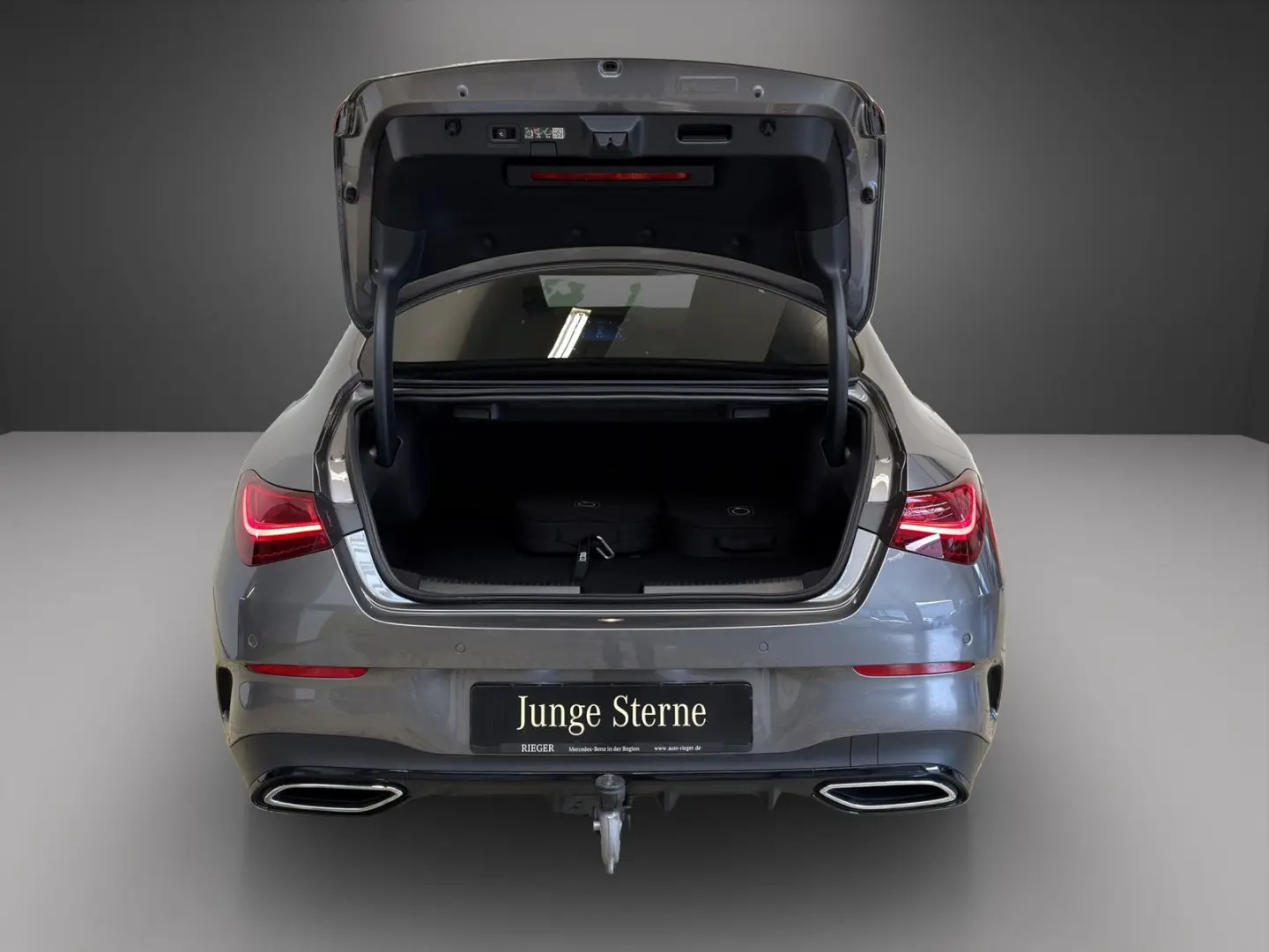 CLA 250 e AMG Pano HUD NIGHT Multibeam  MEMORY