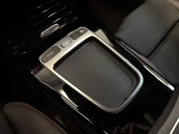 CLA 250 e AMG Pano HUD NIGHT Multibeam  MEMORY