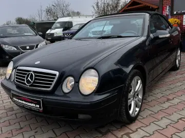 Mercedes-Benz CLK 230 2001 2.3L Benzină