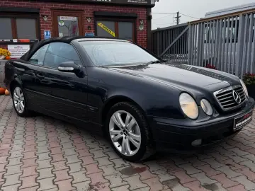 Mercedes-Benz CLK 230 2001 2.3L Benzină