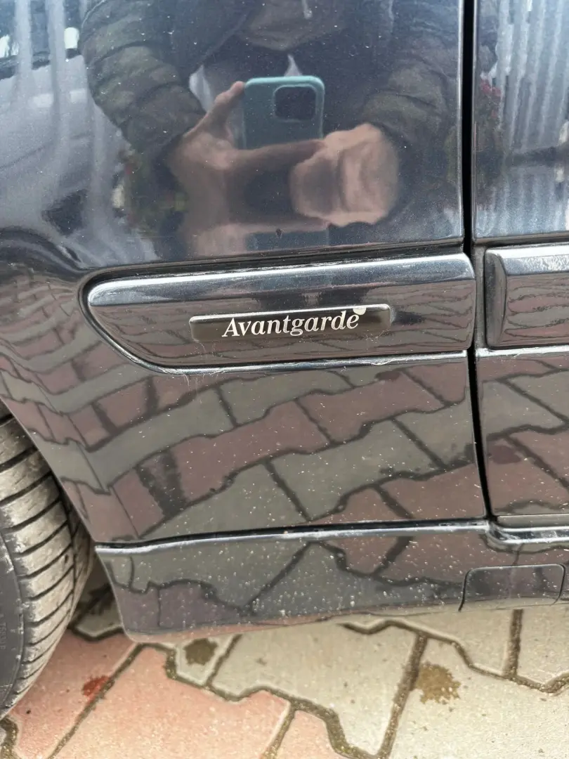 Mercedes-Benz CLK 230 2001 2.3L Benzină