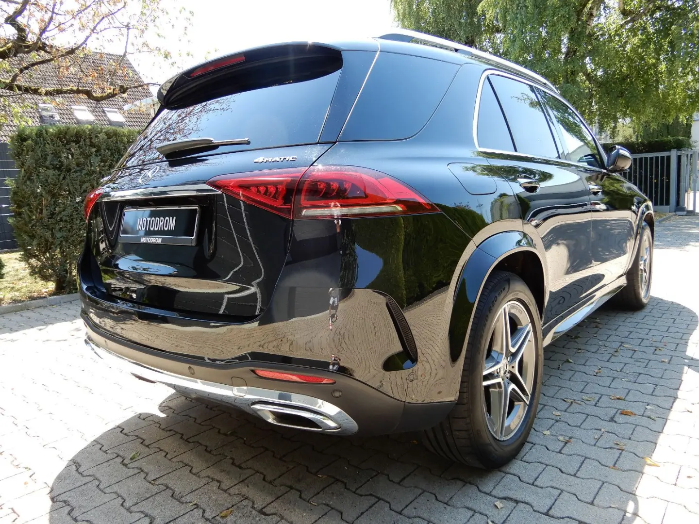 GLE 450 7-SITZE AIR BURM PANO DISTR AMG-LINE