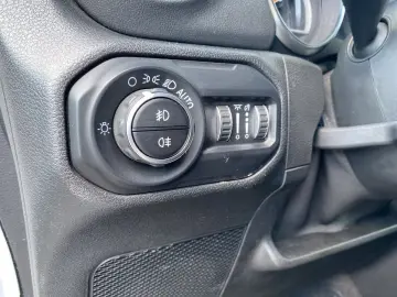 Wrangler UNLIMITED SAHARA SKY ONE KAMERA NAVI