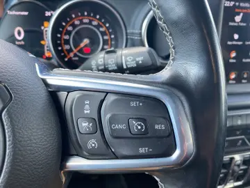 Wrangler UNLIMITED SAHARA SKY ONE KAMERA NAVI