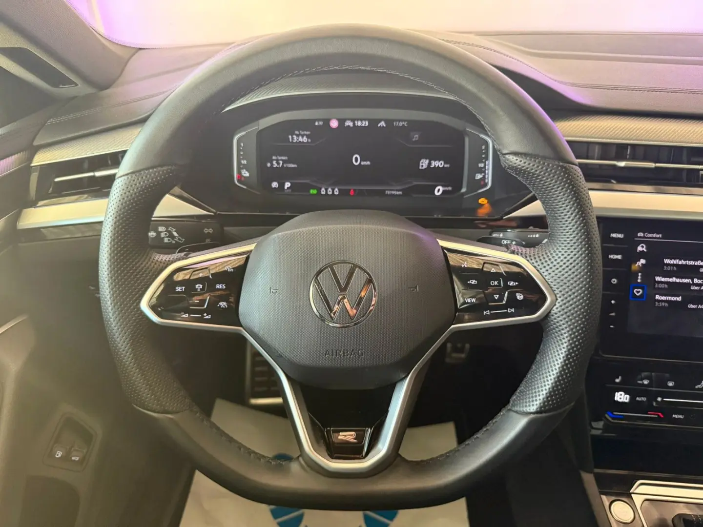 Arteon R-Line eHybrid ASSIST LED PANO SHZ SPORT