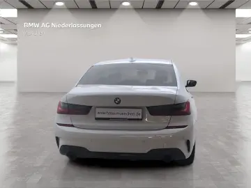 330d xDrive Limousine M Sport AHK Laser PDC LED