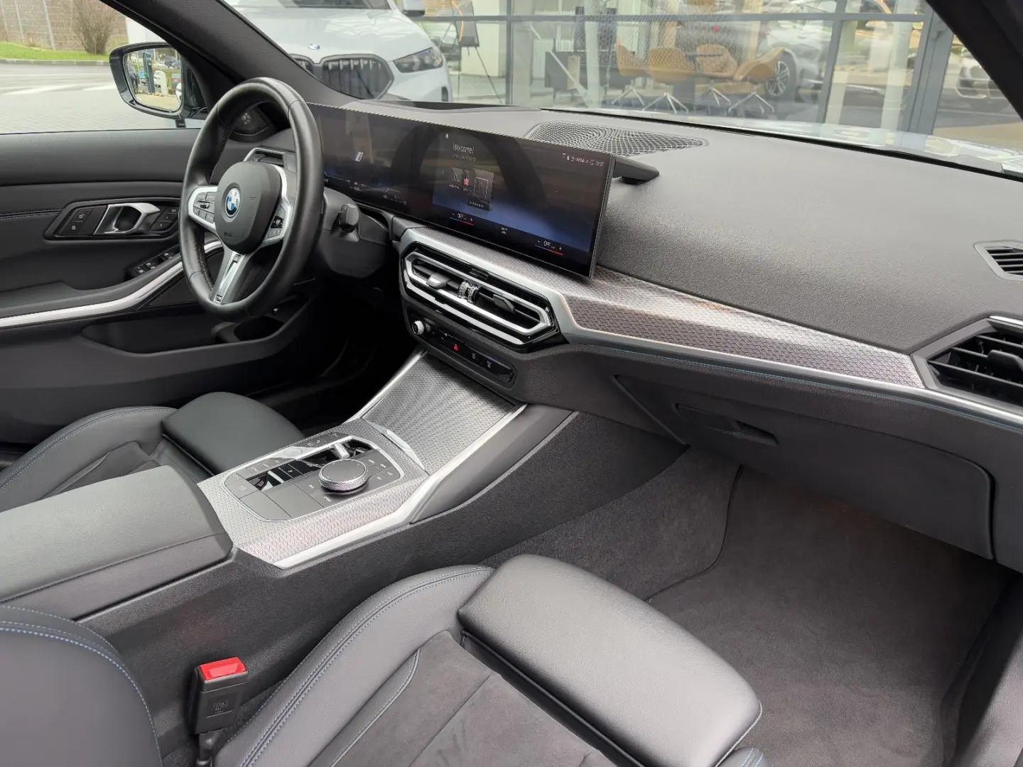 BMW Seria 3 - 330e Xdrive