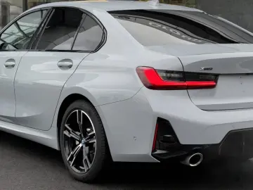 BMW Seria 3 - 330e Xdrive