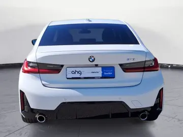 318i M-Sport  Navi Memory Kamera LED PDC SHZ DAB