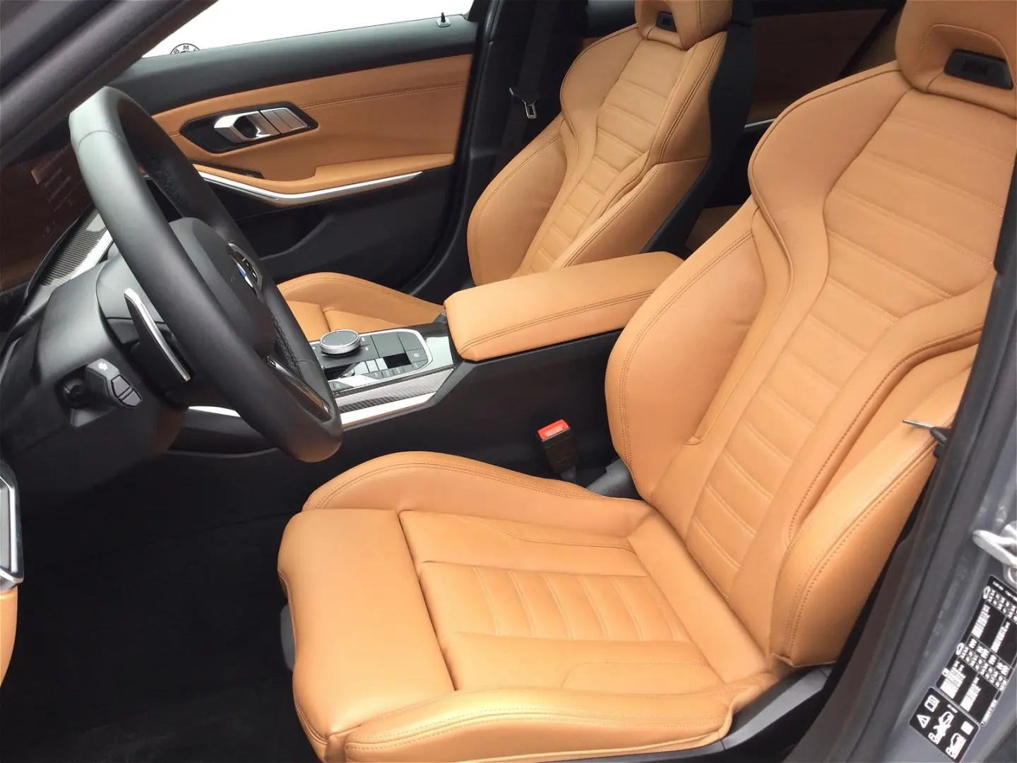 330i xDrive M SPORT LC PLUS LEDER GSD AKUSTIK  G