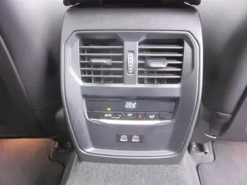 330i M SPORT PRO LC PROF AKUSTIK GSD AHK E-SITZE