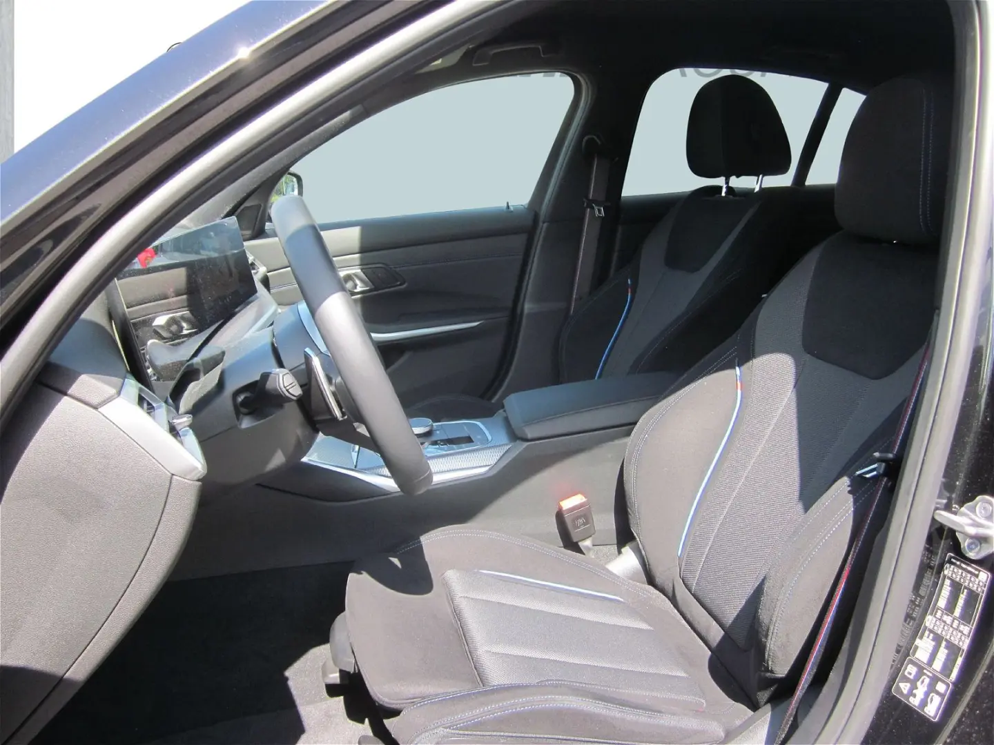 320i xDrive M SPORT PRO LC PROF ACC ALARM KOMFOR