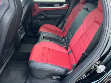 Cayenne S Coupé   Matrix LED RED Int Sport P.