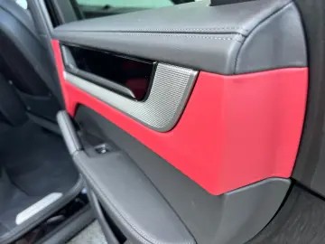 Cayenne S Coupé   Matrix LED RED Int Sport P.