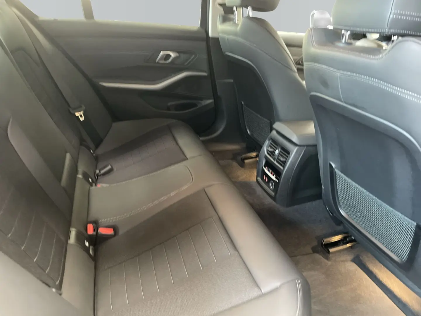 330e Advantage Line Sportsitze HUD DAB Professio