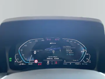 330e Advantage Line Sportsitze HUD DAB Professio