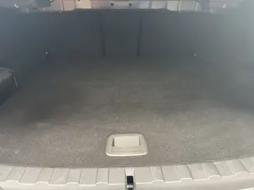 330e Advantage Line Sportsitze HUD DAB Professio