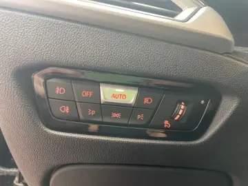 330e Advantage Line Sportsitze HUD DAB Professio