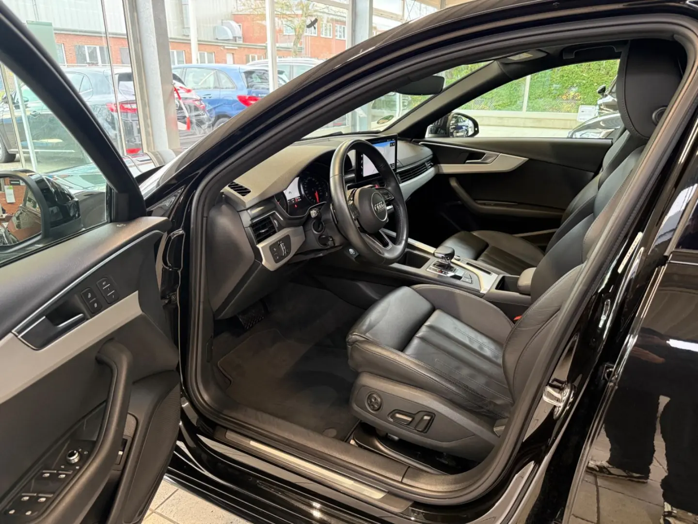 A4 Lim. 40 TDI advanced 1Hd Memory 3-Zone ACC