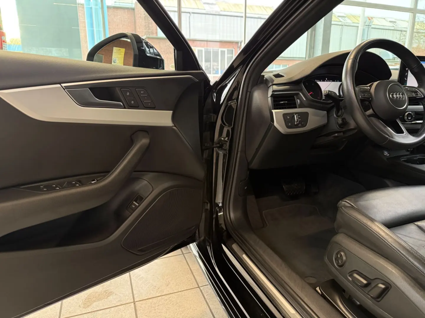 A4 Lim. 40 TDI advanced 1Hd Memory 3-Zone ACC