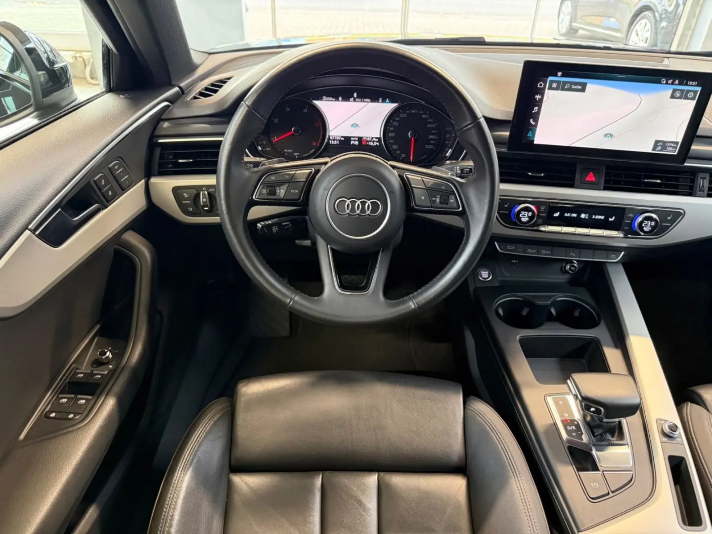 A4 Lim. 40 TDI advanced 1Hd Memory 3-Zone ACC