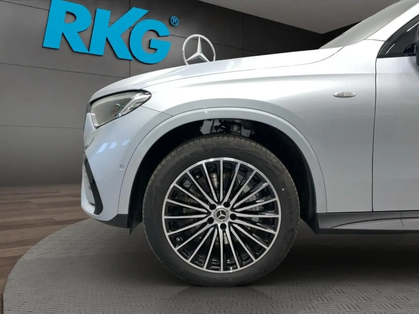 GLC 300 e 4M Coupé AMG NIGHT PANORAMA SITZKLIMA