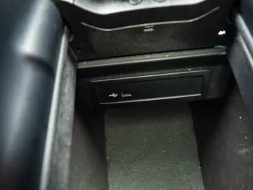 Mercedes Benz  AMG A35